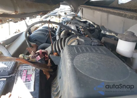 2005 Toyota Matrix Xr from USA, damaged, VIN 2T1LR32E95C427185